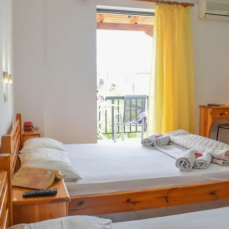 Apartment Lemon In Foinikounta, 150m To The Beach *