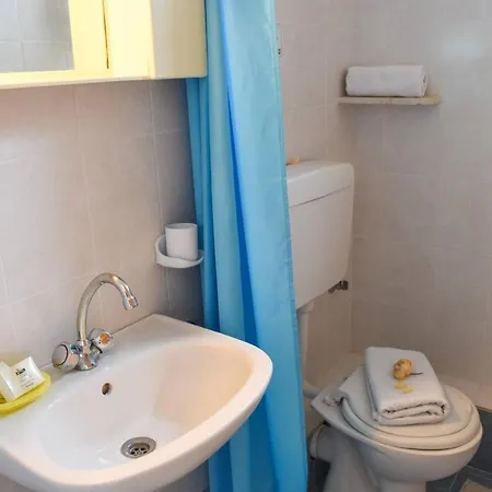 Lemon In Foinikounta, 150m To The Beach Apartment *